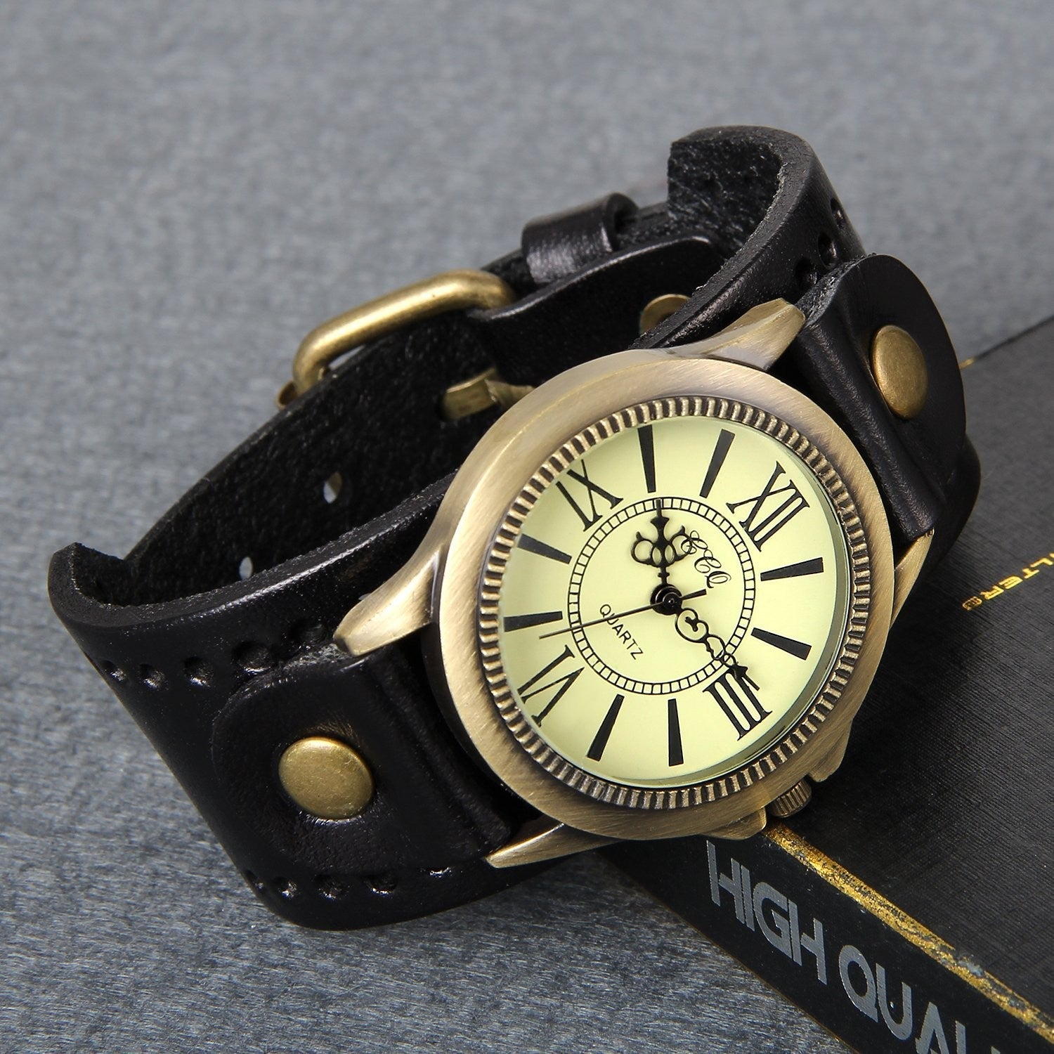 Avaner Leather Bracelet Watch Retro Punk Cuff Watch Roman Numerals Analog Quartz