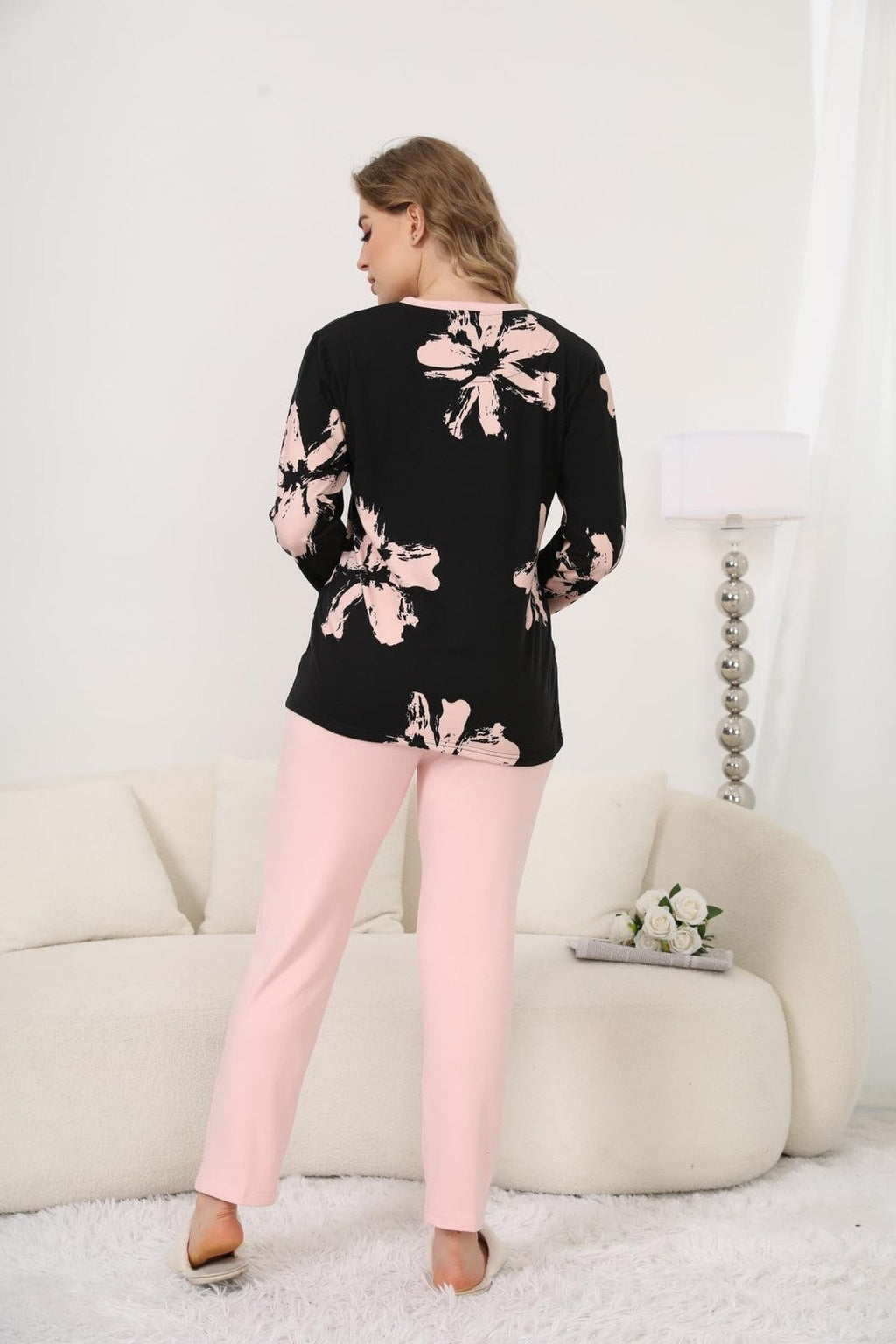 Women’s Winter Pyjama Set Floral Print Long Sleeve Loungewear – Black/Pink XL