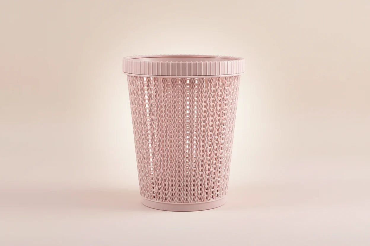 Hollow Rattan-Style Trash Can – Round Lidless Garbage Bin