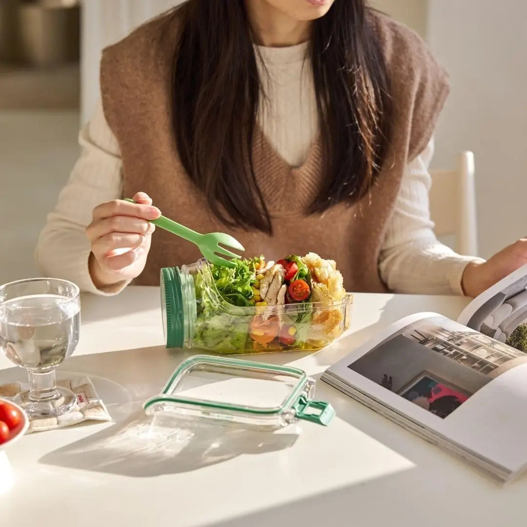 Salad Pod with Side Hatch – Leakproof Meal Prep Salad Container